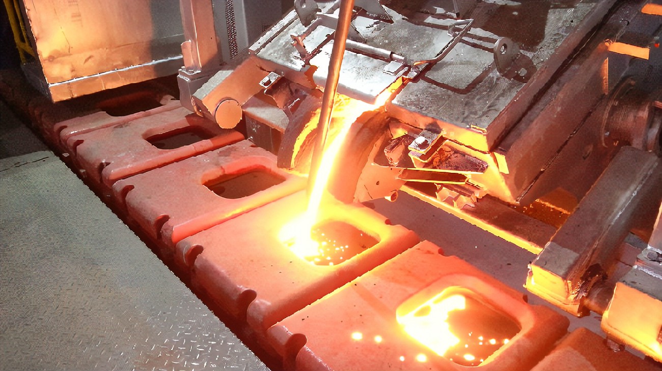 Quais são as características do sistema de derramamento de prensa de borda? Que tipos de peças fundidas são aplicáveis?