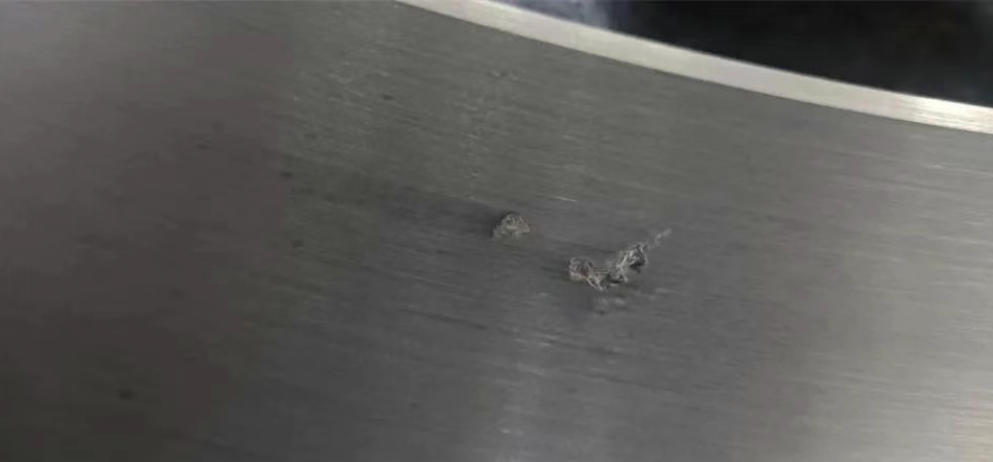 Características e medidas de prevenção da precipitação de poros em ferro fundido cinza